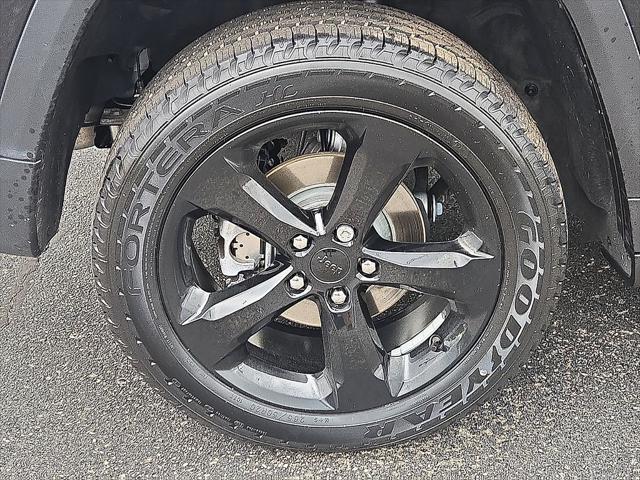 2022 Jeep Grand Cherokee Altitude 4x4