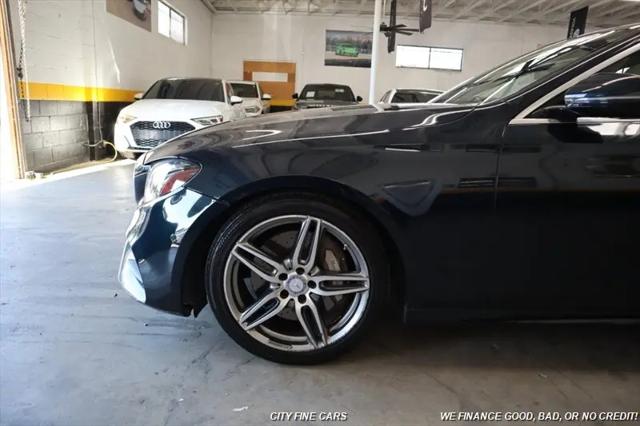 2017 Mercedes-Benz E-CLASS E 300 E 300