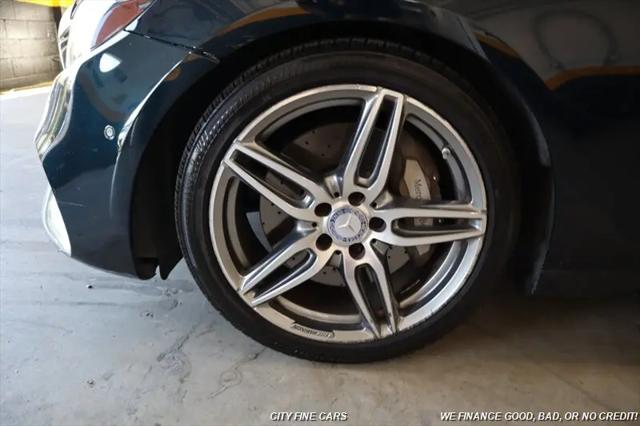 2017 Mercedes-Benz E-CLASS E 300 E 300