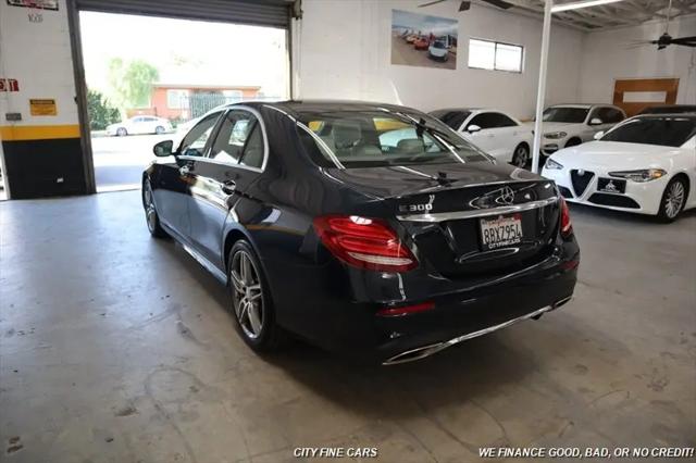 2017 Mercedes-Benz E-CLASS E 300 E 300