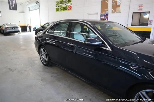 2017 Mercedes-Benz E-CLASS E 300 E 300