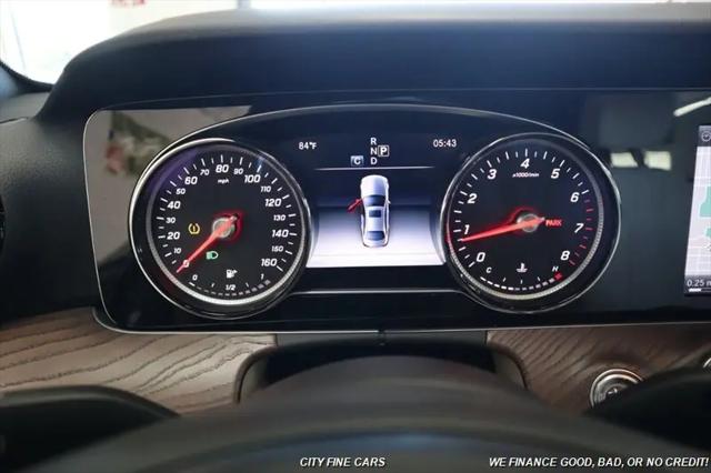 2017 Mercedes-Benz E-CLASS E 300 E 300