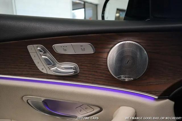 2017 Mercedes-Benz E-CLASS E 300 E 300
