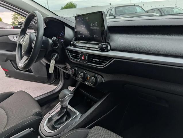 2023 Kia Forte LXS