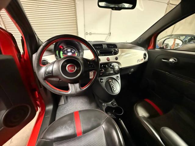 2015 Fiat 500e Battery Electric