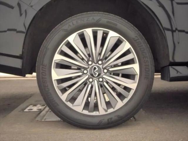 2025 INFINITI QX80 LUXE AWD