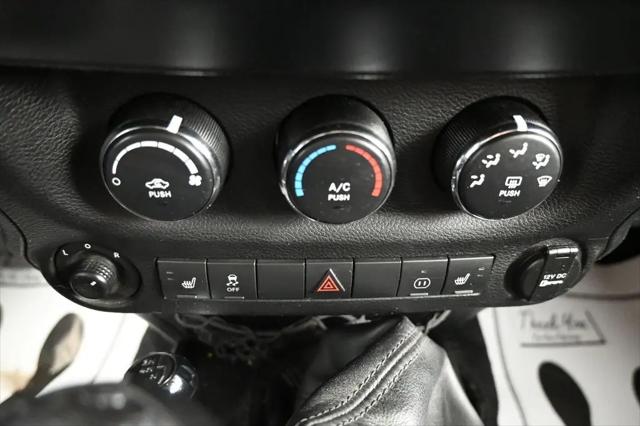 2012 Jeep Wrangler Unlimited Sahara