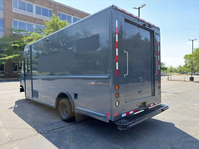 2019 Ford E-450 Stripped E-450