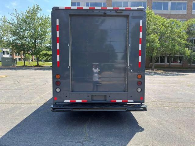 2019 Ford E-450 Stripped E-450