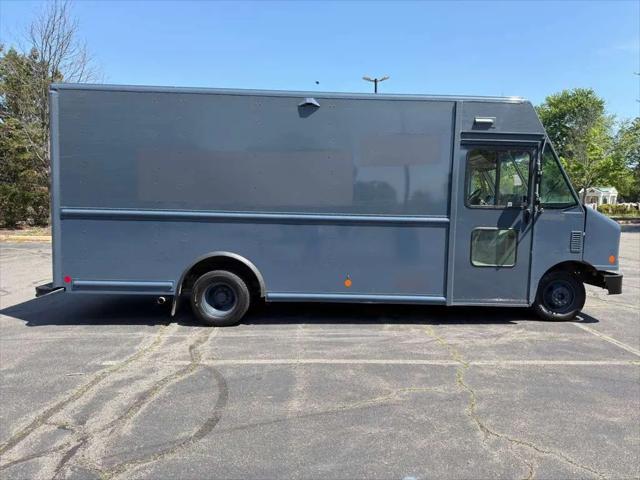 2019 Ford E-450 Stripped E-450