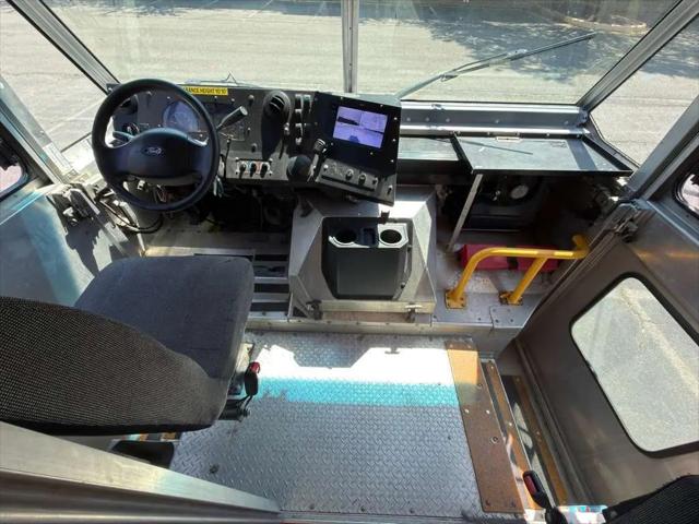 2019 Ford E-450 Stripped E-450
