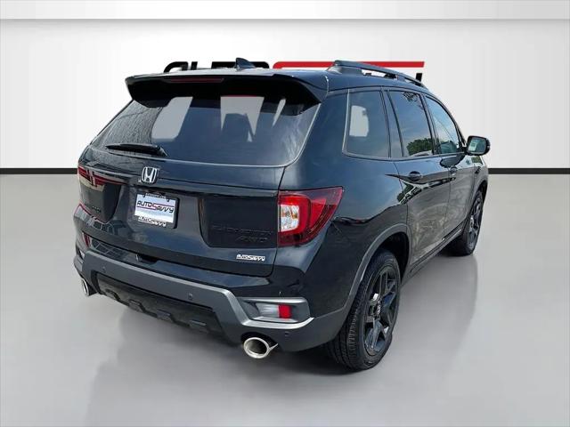 2025 Honda Passport AWD Black
