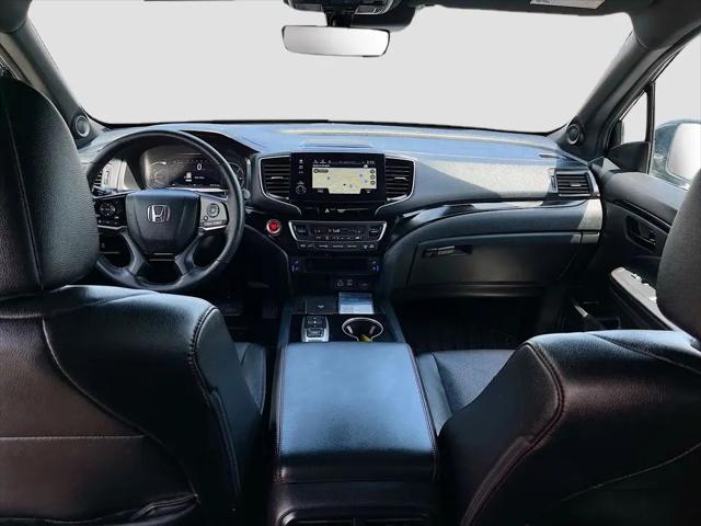2025 Honda Passport AWD Black