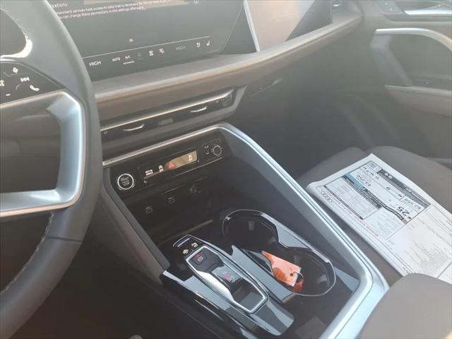 2025 Audi Q5 Prestige TFSI quattro S tronic