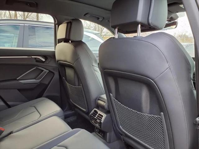 2025 Audi Q3 Premium 45 TFSI S line quattro Tiptronic
