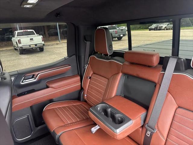2025 GMC Sierra 1500 4WD Crew Cab Short Box Denali Ultimate