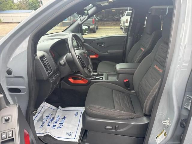 2024 Nissan Frontier Crew Cab PRO-4X 4x4