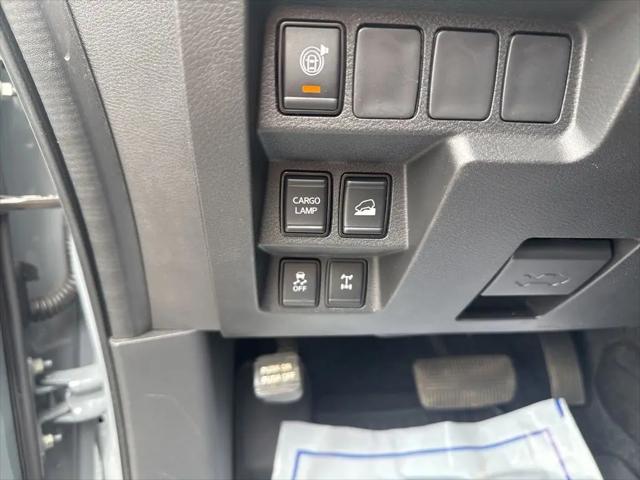 2024 Nissan Frontier Crew Cab PRO-4X 4x4