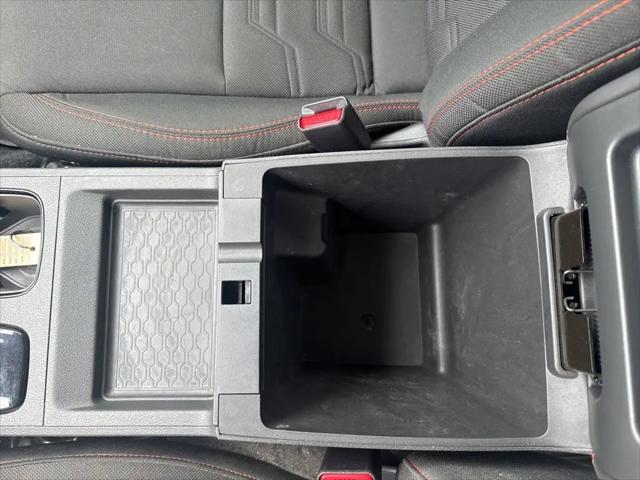 2024 Nissan Frontier Crew Cab PRO-4X 4x4