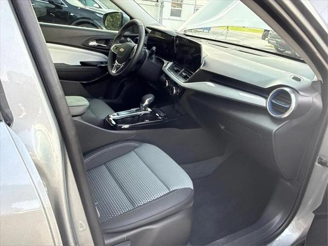 2026 Chevrolet Trax FWD LT