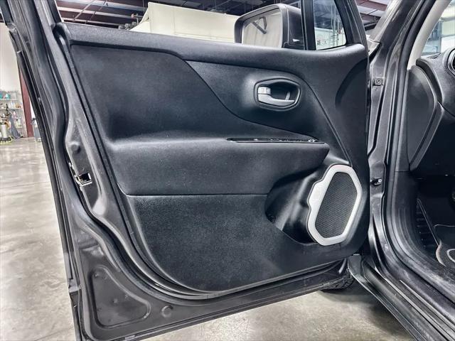 2018 Jeep Renegade Latitude FWD