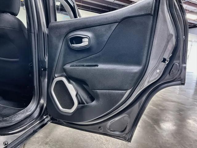 2018 Jeep Renegade Latitude FWD