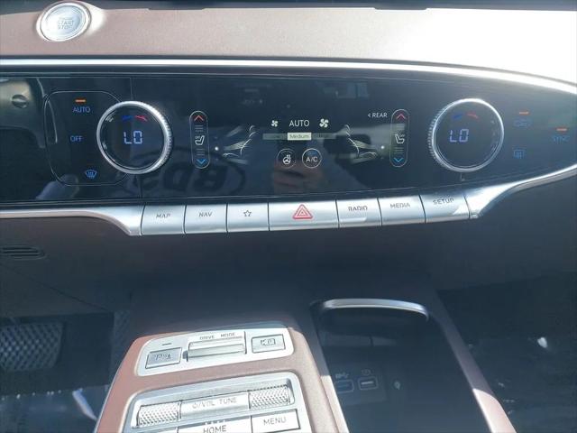 2022 Genesis GV70 2.5T AWD