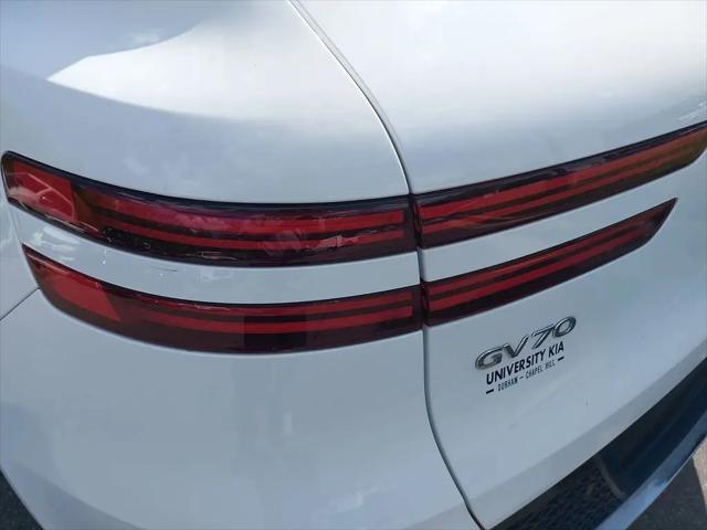 2022 Genesis GV70 2.5T AWD