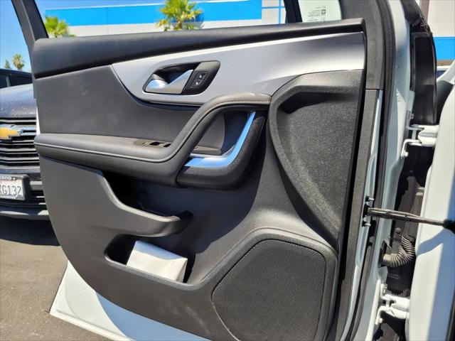 2025 Chevrolet Blazer FWD 2LT