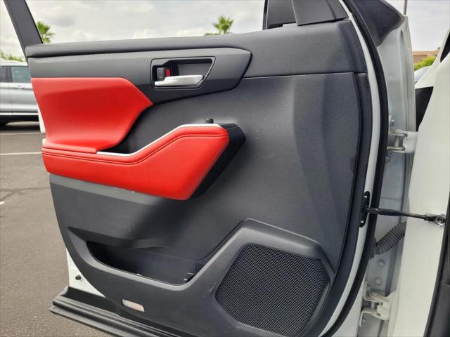 2023 Toyota Highlander XSE