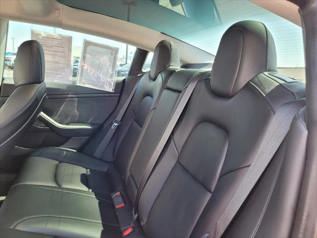 2022 Tesla Model 3 Long Range Dual Motor All-Wheel Drive