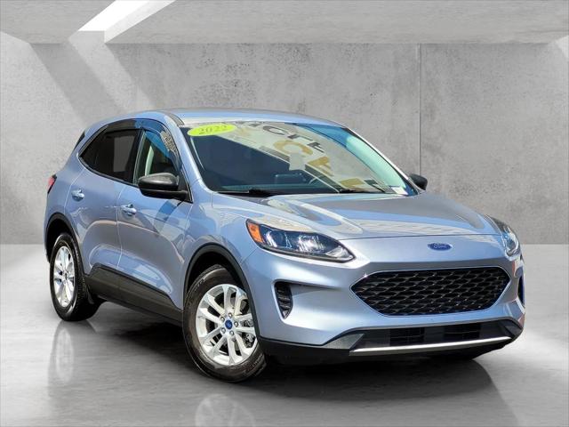 2022 Ford Escape SE for sale in Fresno, CA