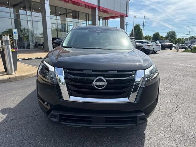 2025 Nissan Pathfinder SV FWD