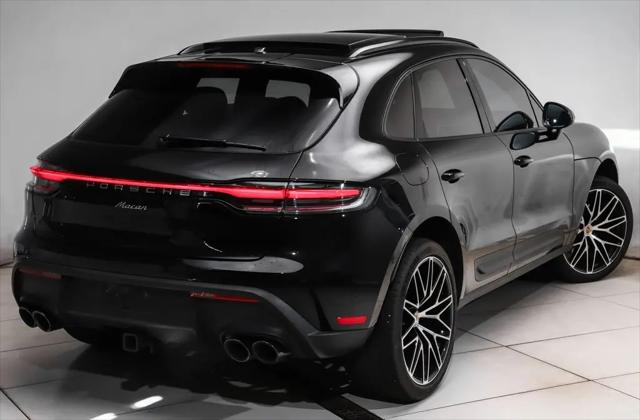 2023 Porsche Macan T