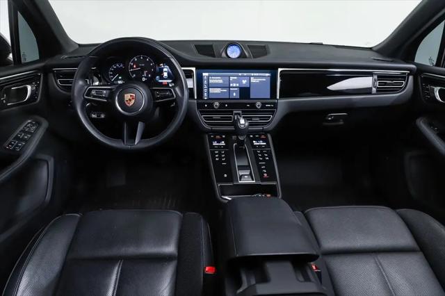 2023 Porsche Macan T