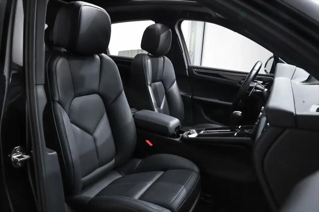 2023 Porsche Macan T