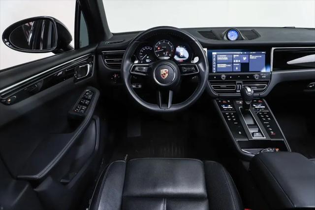 2023 Porsche Macan T