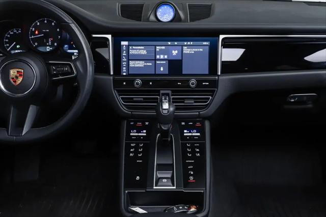 2023 Porsche Macan T