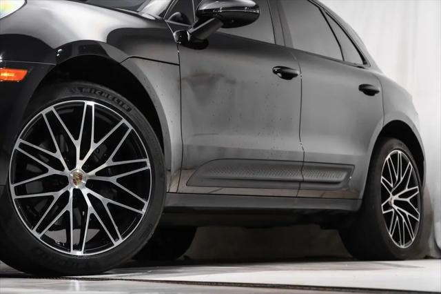 2023 Porsche Macan T