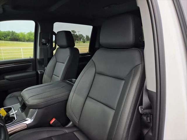 2026 Chevrolet Silverado 3500HD Crew Cab, Long Bed, LT Dual Rear Wheel, RWD