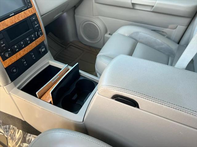 2008 Chrysler Aspen Limited