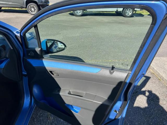 2014 Chevrolet Spark LS Auto