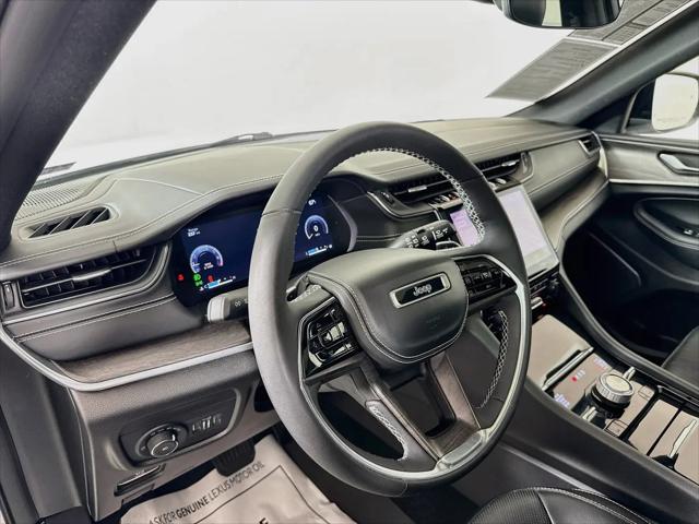 2023 Jeep Grand Cherokee L Overland 4x4