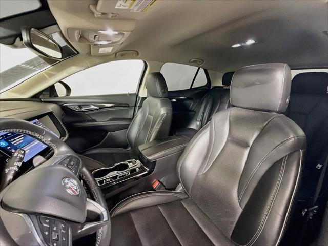 2022 Buick Envision FWD Essence