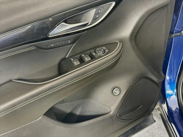 2022 Buick Envision FWD Essence