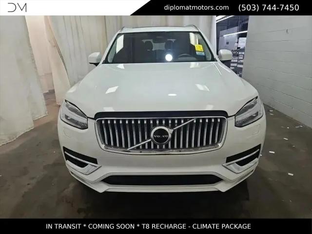 2024 Volvo XC90 Recharge T8 Core Bright Theme