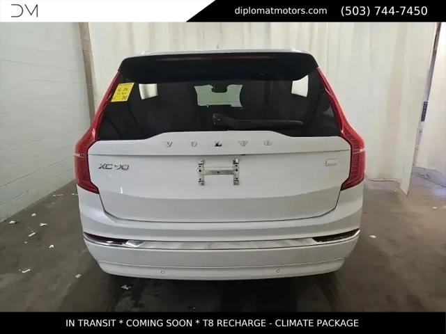2024 Volvo XC90 Recharge T8 Core Bright Theme