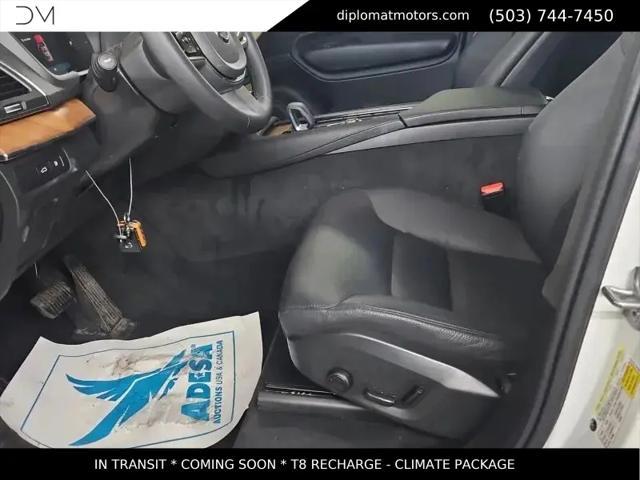2024 Volvo XC90 Recharge T8 Core Bright Theme