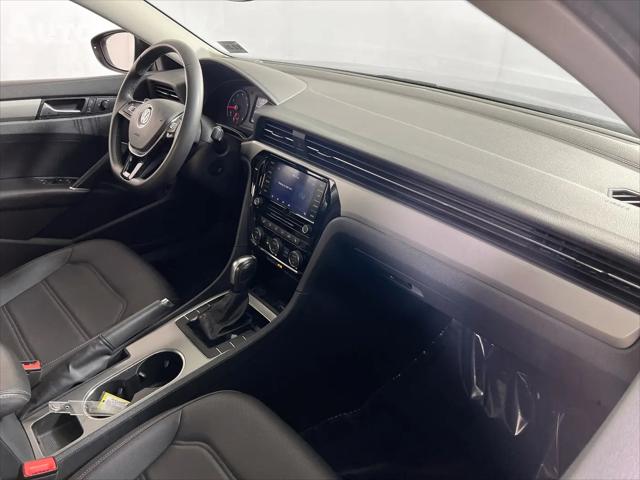 2021 Volkswagen Passat 2.0T SE