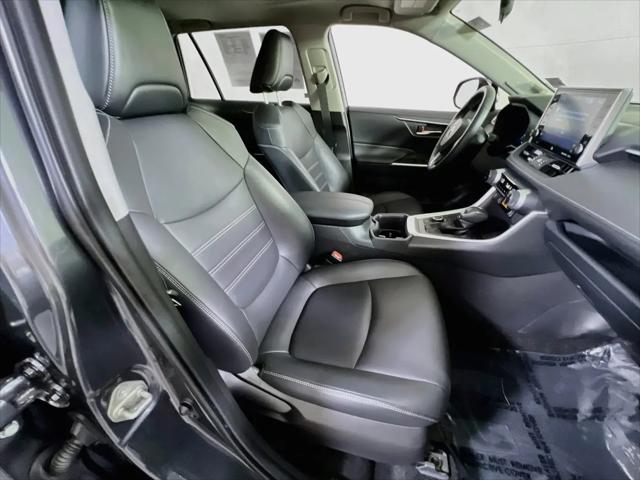 2022 Toyota RAV4 Hybrid XLE Premium